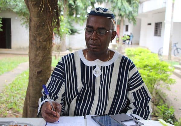 Côte d’Ivoire : Les enfants dans les plantations de cacao, une interprétation erronée (Jean Pierre Sanga)