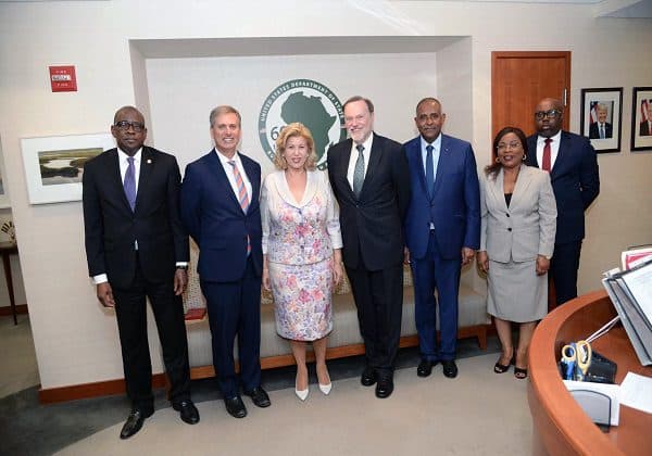 Lutte contre le travail des enfants : Avant son retour à Abidjan ce Week-end, Dominique Ouattara reçue au département d’Etat et à nouveau au Congrès américain