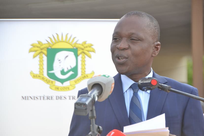 23eme Journée nationale de la paix : Amadou Koné aux côtés des femmes du Gbêkê (Côte d’Ivoire)