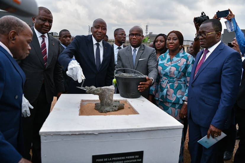 Eau potable : le Premier Ministre Amadou Gon Coulibaly lance les travaux de construction d’un château d'eau à Abobo-Avocatier