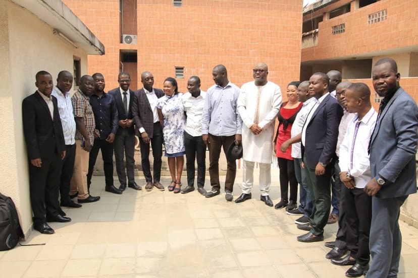 Presse: des journalistes présentent les vœux à Alafé patron de l’Intelligent d’Abidjan et Afrikipresse (Côte d’Ivoire)