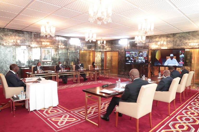 Sommet Cedeao Mali : l’ivoirien Ouattara du côté du peuple mais pas du désordre