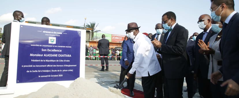 Côte d’Ivoire : lancement des travaux d’élargissement de la route de la prison civile d’Abidjan par Alassane Ouattara