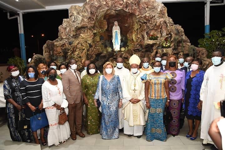 Côte d'Ivoire: messe d'actions de grâce pour les victimes du Covid-19 et la paix