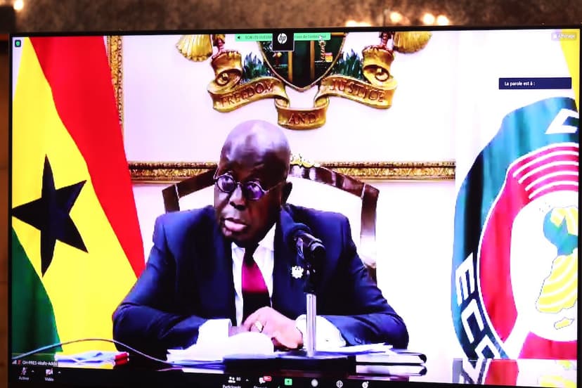 La Guinée suspendue de la CEDEAO qui appelle au rétablissement de l'ordre constitutionnel et à libérer Condé