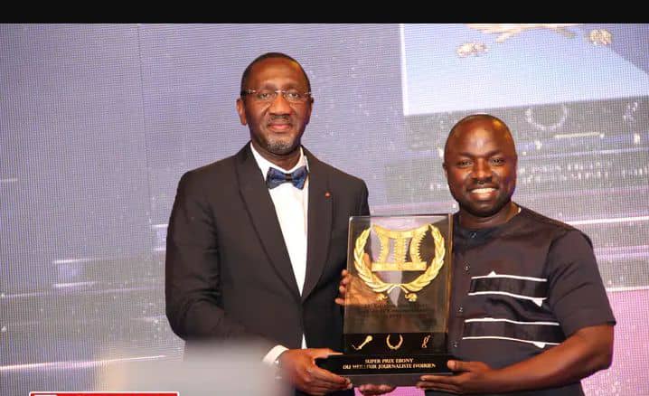 Côte d'Ivoire : Amadou Coulibaly invite la presse à savoir se réinventer face aux Fake News (Ebony 2021)