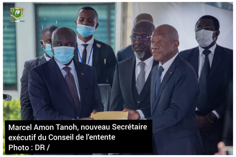 Amon Tanoh reconnaissant à Alassane Ouattara «pour la confiance renouvelée » (Passation de charges au Secrétariat exécutif du Conseil de l’entente)