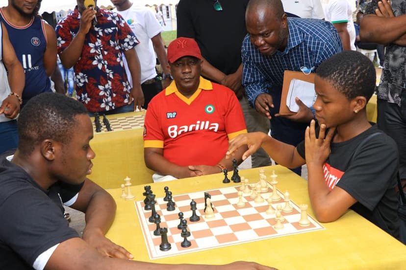 Sports ludiques à Cocody centre : Eric Taba, parrain des jeux de Pétanques, Dames, Échecs (Abidjan)