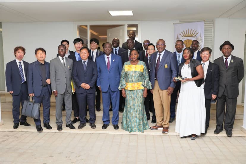 Développement des régions de Côte d'Ivoire : Jeannot Ahoussou-Kouadio reçoit une délégation sud-coréenne