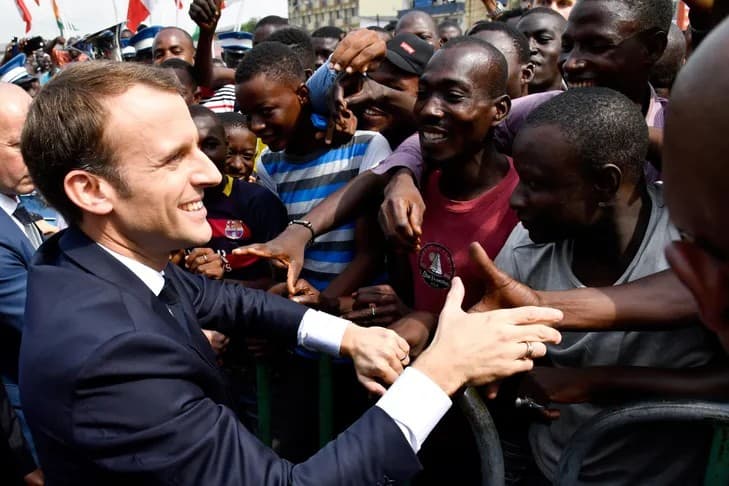 Diplomatie : Emmanuel Macron au Cameroun, Bénin et Guinée-Bissau du 25 au 28 juillet 2022, Enjeux d’une visite aux parfums de négociations (Dossier Afrikipresse)