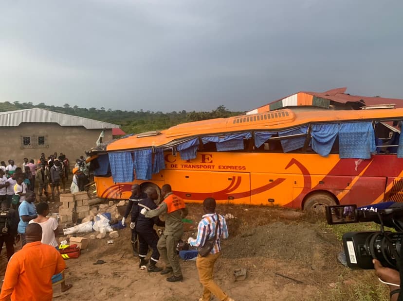 Côte d’Ivoire : un car fait une sortie de route à Kotobi (Est), 13 blessés, aucun décès déploré