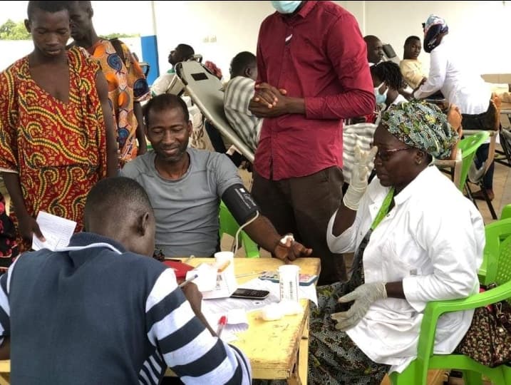 Don de sang à PONVOGO : la Fondation Tchépé offre 62 poches de sang au CNTS de Korhogo