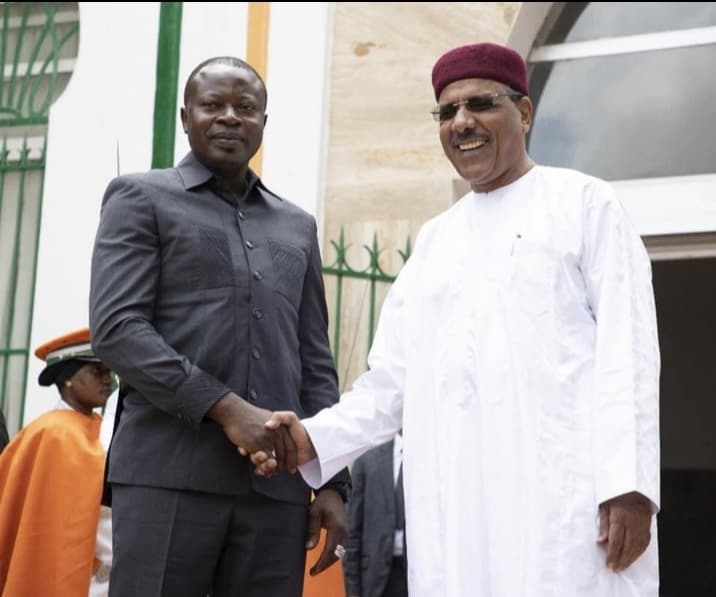 Relations Niger - Burkina : Bazoum refuse de recevoir Damiba en treillis