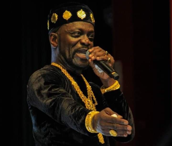 Couverture maladie en Côte d'Ivoire : Meiway propose CMI à la place de la CMU après sa sortie au concert de ses 60 ans