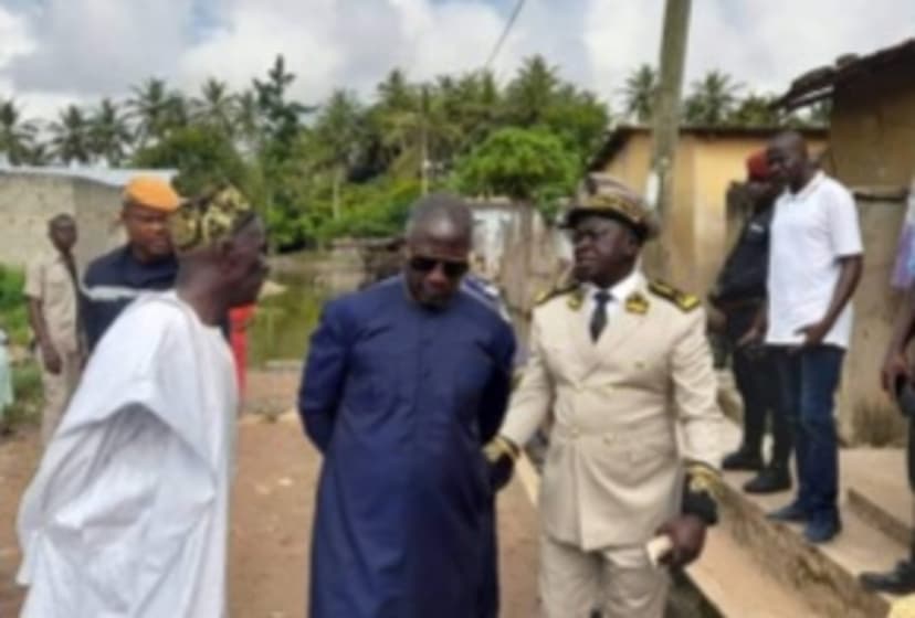 Inondations à Agboville: Adama Bictogo offre 45 millions aux familles sinistrées