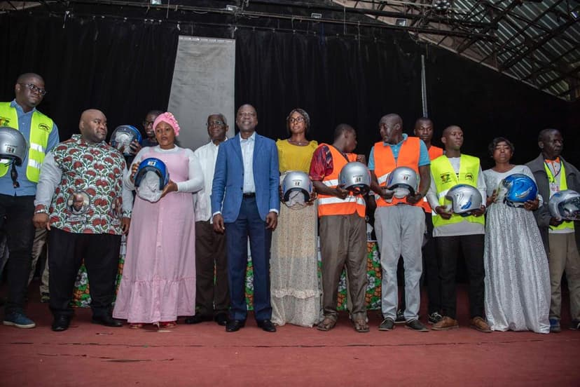 Bouaké : Amadou Koné, parrain de la double cérémonie d’inauguration du siège de SOS-Elect et de lutte contre l’incivisme routier