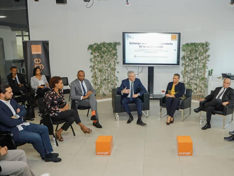 Bruno Le Maire appelle à soutenir les jeunes entrepreneurs de Côte d'Ivoire