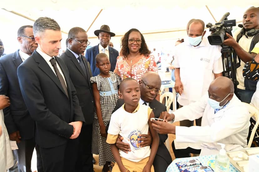 Fièvre Typhoïde-Région des Grands Ponts : Children Of Africa lance une campagne de vaccination de 10.000 enfants à Dabou (Côte d’Ivoire)