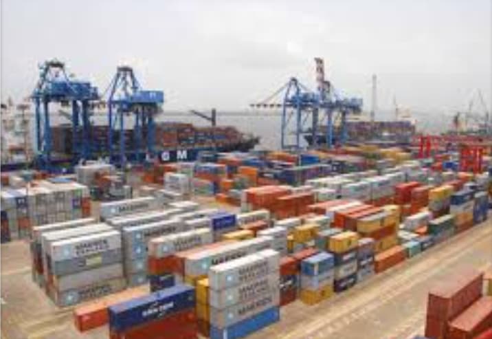 Lu pour vous - Port autonome d'Abidjan : précisions autour du DG Hien Sié sur des primes payées