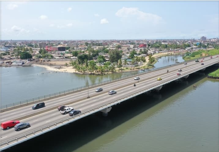 Pourquoi les géants français du BTP sont-ils des références mondiales ?