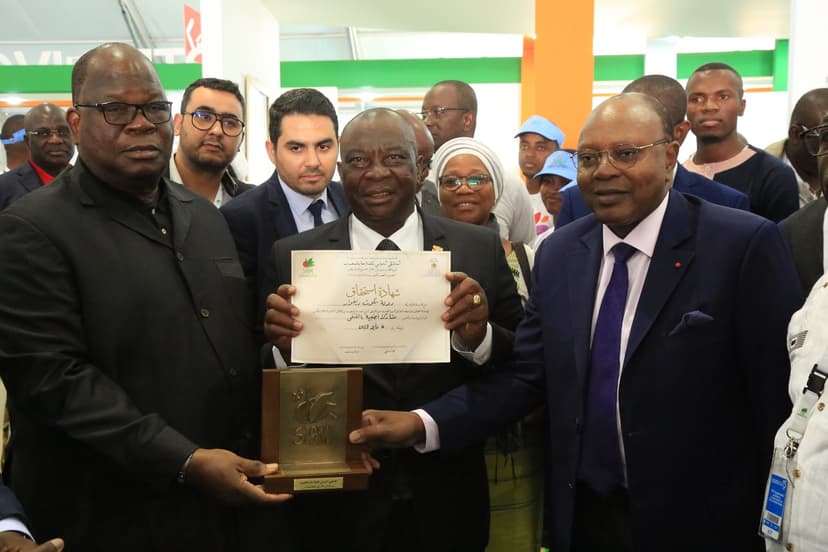 Maroc : la Côte d'Ivoire reçoit le prix de la meilleure participation étrangère au Siam 2023