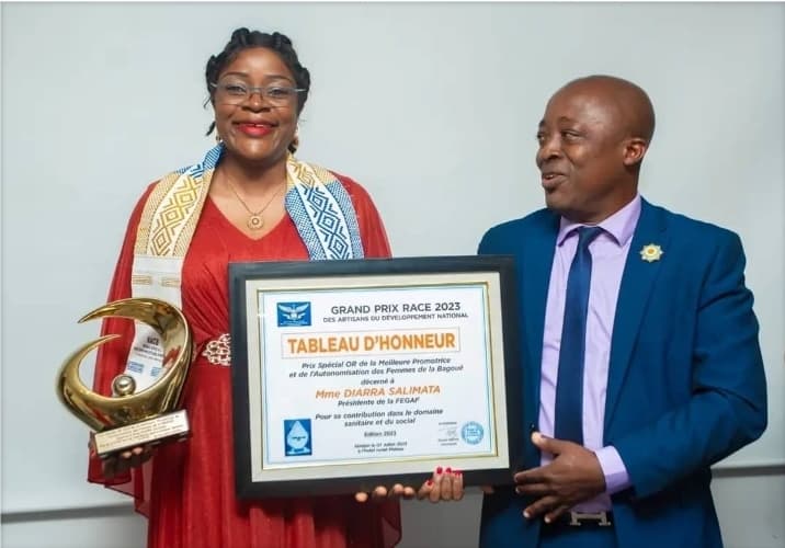 Autonomisation des femmes dans la Bagoué : Salimata Dembélé-Diarra a dédié à Bruno Koné son prix