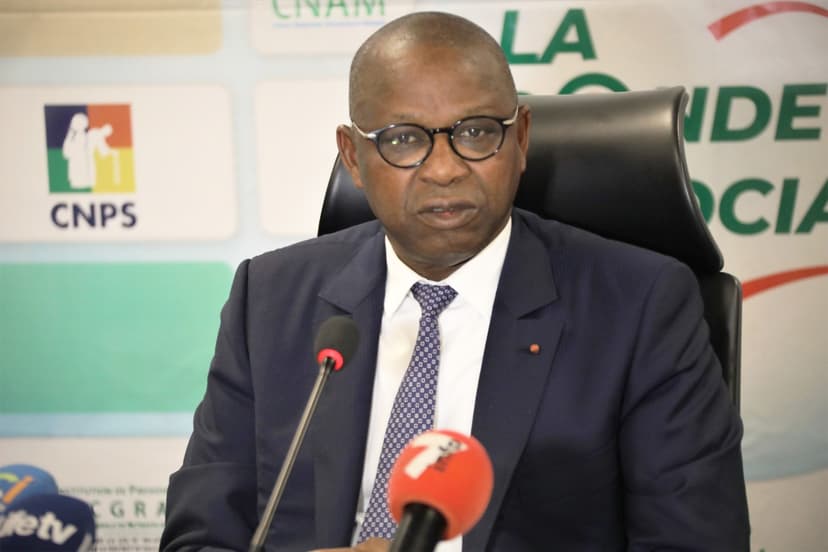 Côte d’Ivoire : renforcement du dispositif enrôlement à la CMU avec 900 nouveaux sites