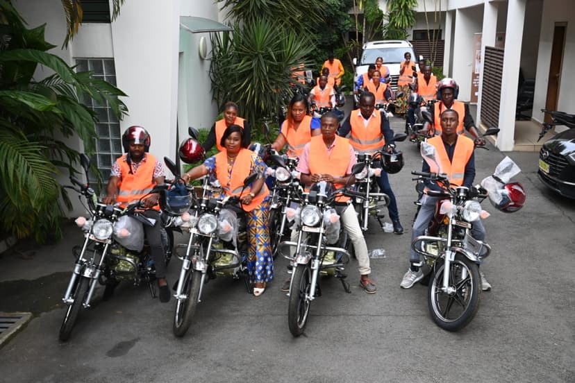 Côte d’Ivoire: la Première Dame Dominique Ouattara recrute et équipe 100 Agents Vérificateurs du Travail des Enfants dans la production du Cacao