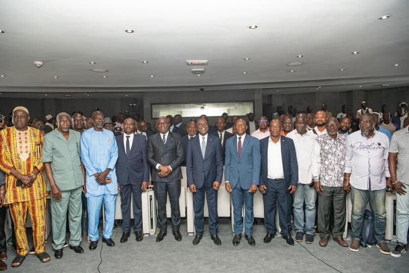 Les acteurs du transport routier de Côte d'Ivoire rendent un hommage au Président Alassane Ouattara