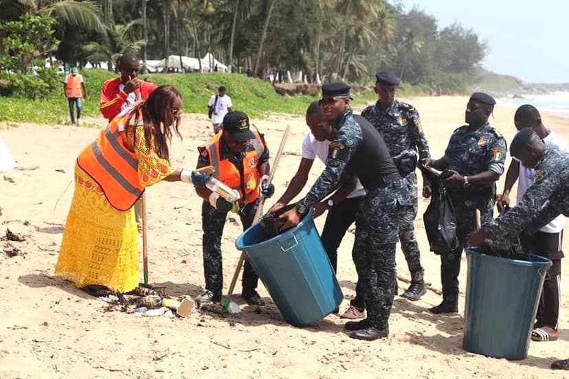 Opération "Espadon 2" : 352 agents de la police maritime déployés pour la sécurisation des plages