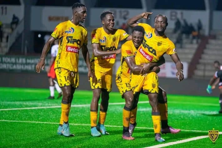 Football - Coupes africaines des clubs : De bons résultats attendus pour le Stade d'Abidjan et l'ASEC Mimosas