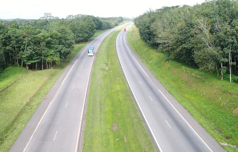 Chronique du lundi : la route, élément-clef du developpement