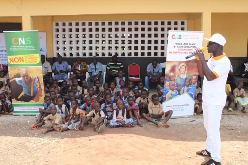 Fêtes de fin d’année et la traite des enfants : Dominique Ouattara sensibilise les parents à la protection des enfants (Agboville)