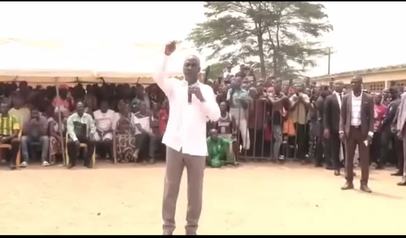 Yopougon : Adama Bictogo apporte son soutien aux populations déguerpies de Gesco