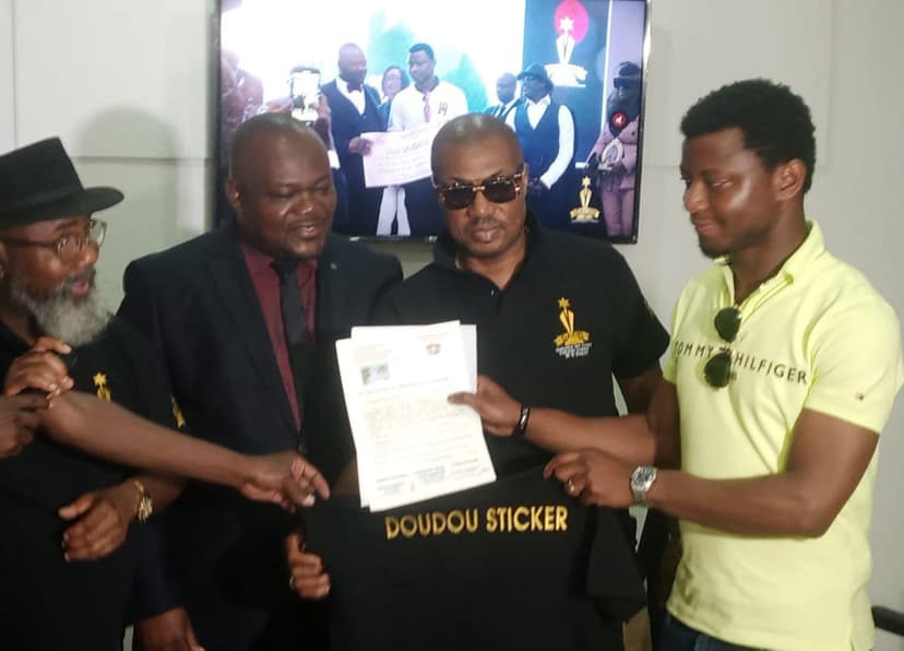 Dacid 2023 : Doudou Sticker reçoit un terrain de 500m2 à Assinie