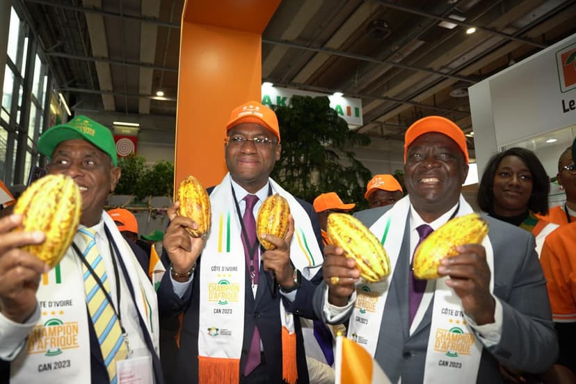 SIA 2024 à Paris : Kobenan Kouassi Adjoumani met en avant le potentiel agricole ivoirien