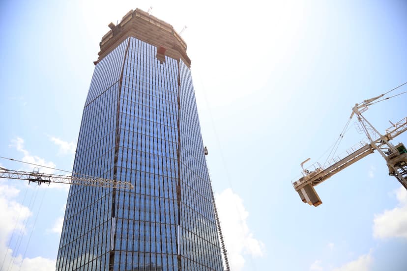 Réservation de bureaux à la Tour F : la Sonapie dément et interpelle les médias