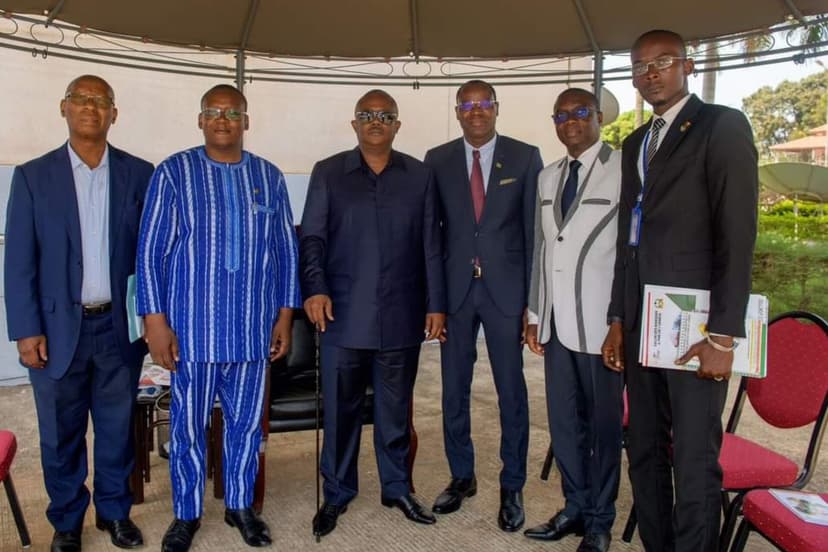 Salon des banques et PME de l'UEMOA : Youépéné Hermann Nagalo reçu par le président Umaro Embalo à Bissau