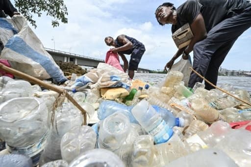 Interdiction des sachets plastiques en Côte d'Ivoire : un atelier annoncé sous fond d’impatience des populations
