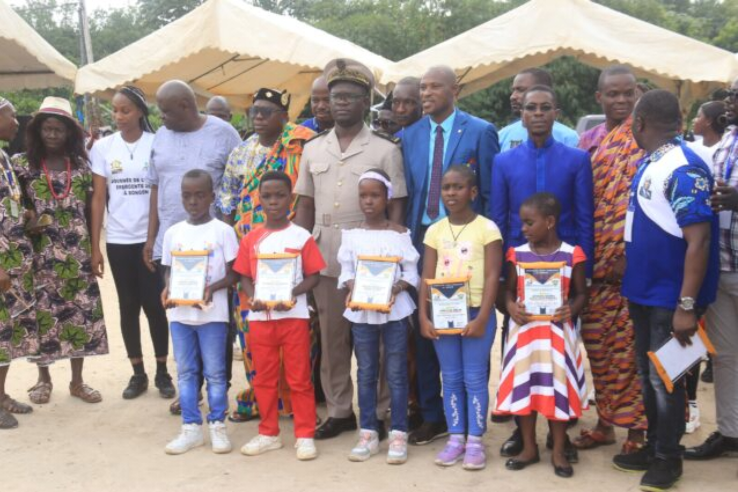 Songon : La MUJES récompense 250 élèves et enseignants à Kossihouan