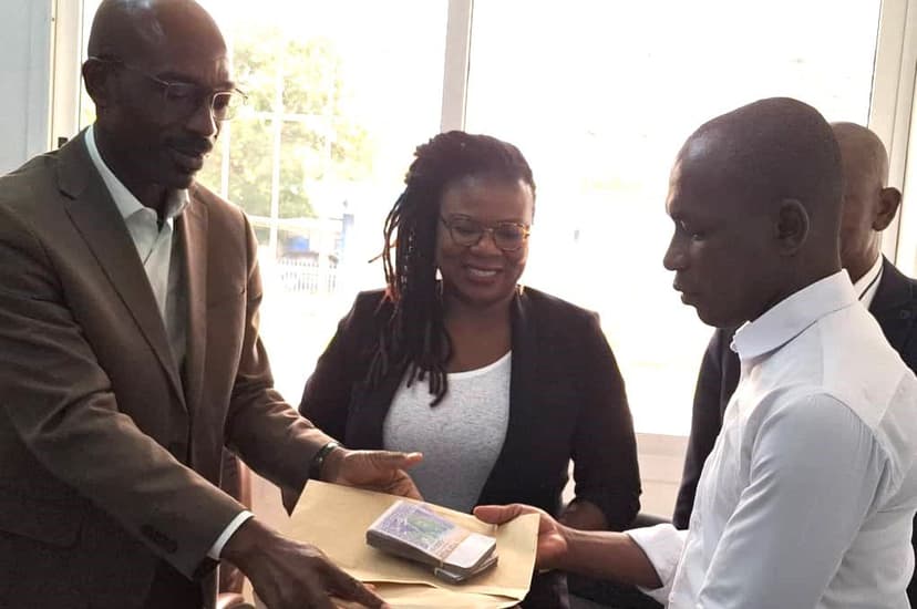 Côte d’Ivoire : Une Ong débourse 2.000.000 de FCFA pour payer la dette des dialysés