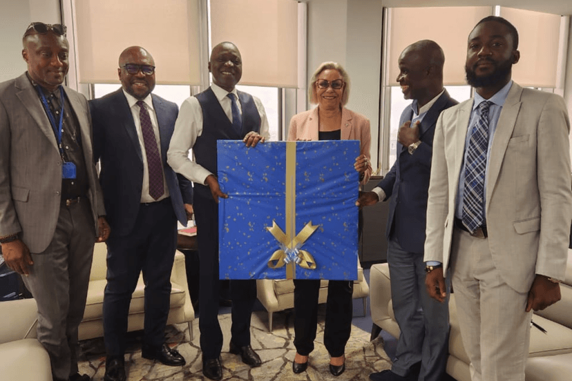 Transport maritime : Le président des consignataires et armateurs de Côte d'Ivoire chez Amadou Koné