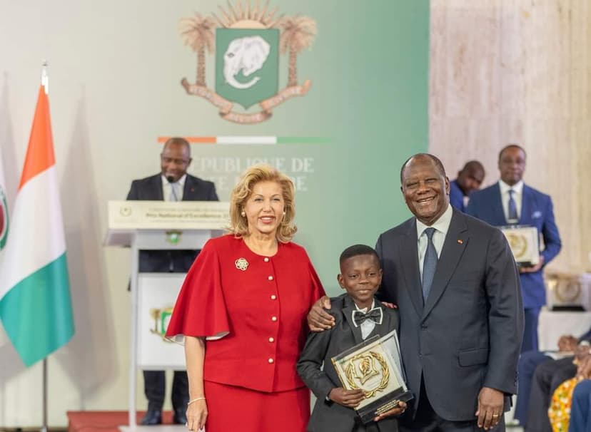 Prix national d’excellence 2024 - Alassane Ouattara aux lauréats : « Le travail doit demeurer une valeur cardinale qui soutient le développement de notre chère Côte d’Ivoire »