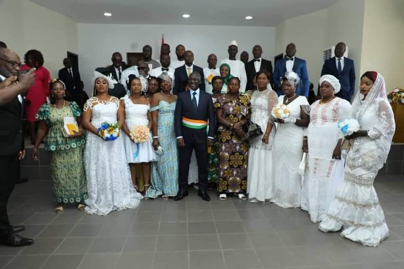 Yopougon : Adama Bictogo célèbre l'amour par un mariage collectif de 14 couples