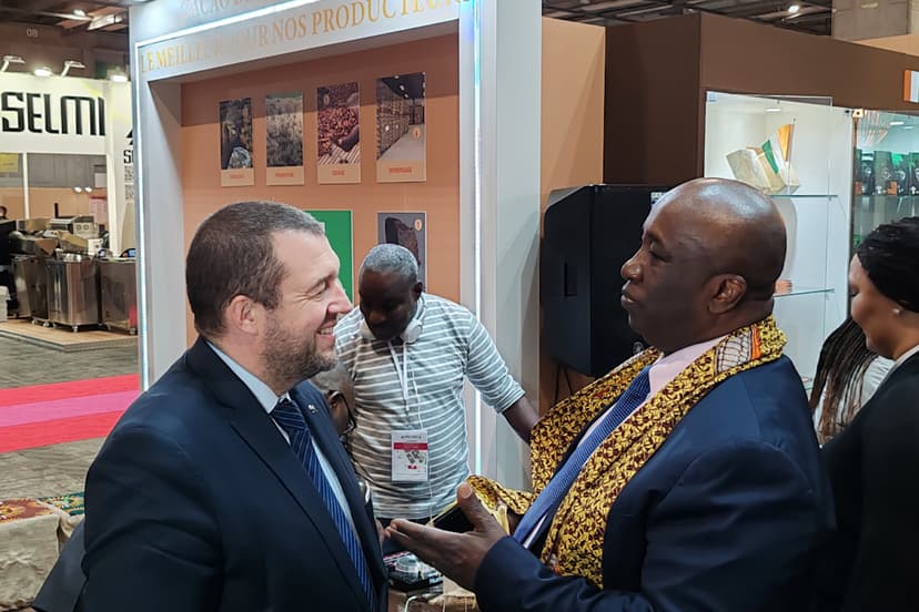 Soirée Inaugurale de la 29ème édition du salon du chocolat de Paris : La Côte d’Ivoire séduit le représentant personnel d’Emmanuel Macron