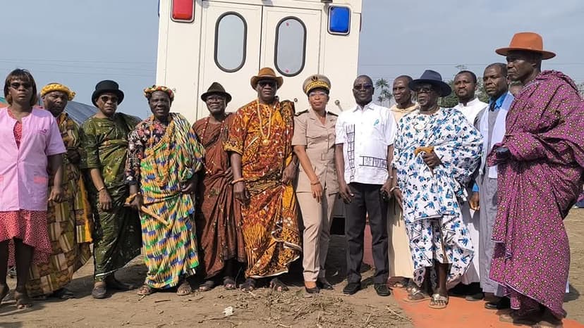 Dabou : un complexe sportif et une ambulance médicalisée pour Akradio et Vieil Akloj