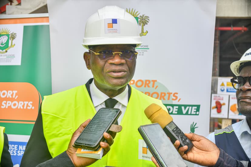 Nouveau bâtiment administratif du ministère des Sports : Adjé Silas METCH salue l’avancée des travaux