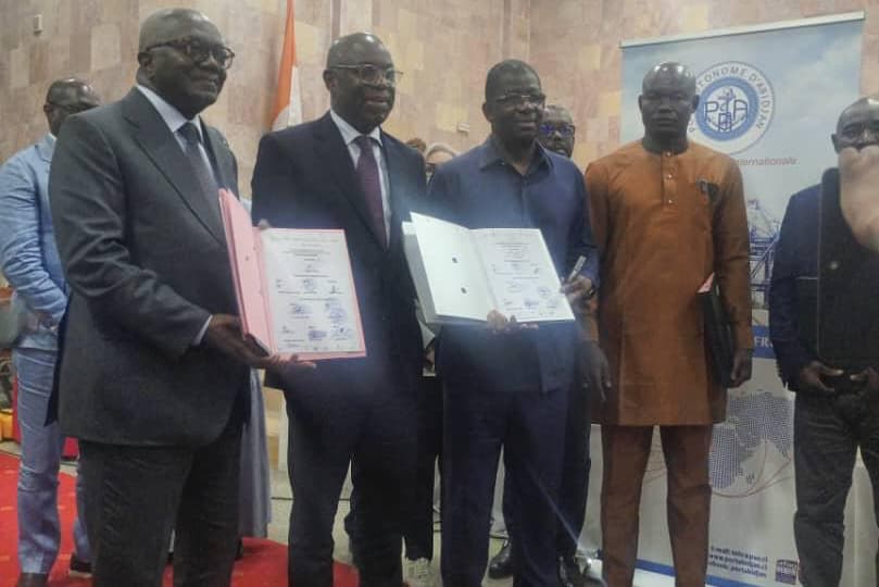 Secteur portuaire de Côte d'Ivoire : signature d'un accord pour maintenir la paix