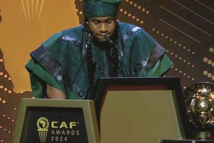 CAF Awards - Meilleur Joueur Africain de l'Année 2024 : Le Nigérian Ademola Lookman distingué succède à son compatriote Victor Osimhen
