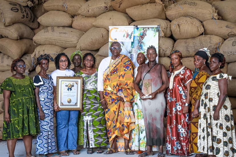 Grand prix Nelson Mandela : la Socaan d'Adzopé et son président récompensés